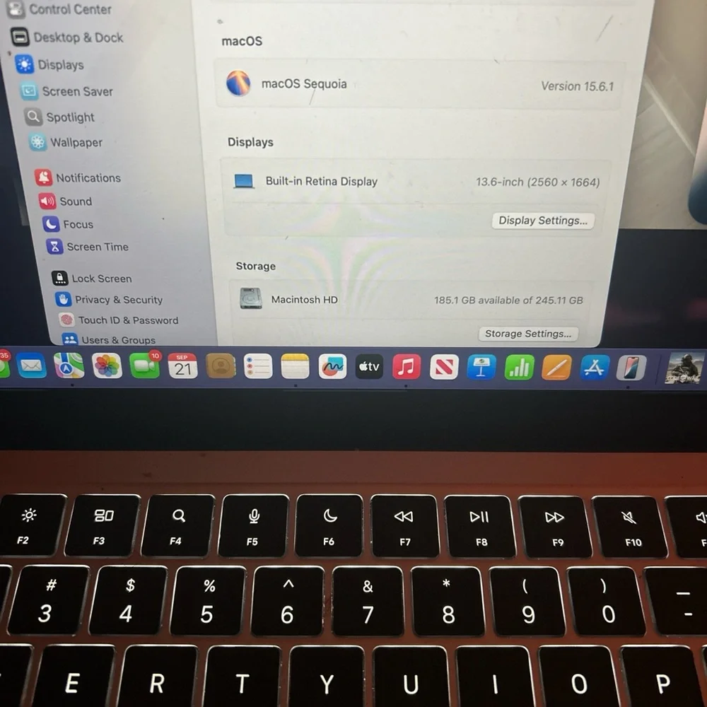 Apple MacBook - Sleek Gray Finish